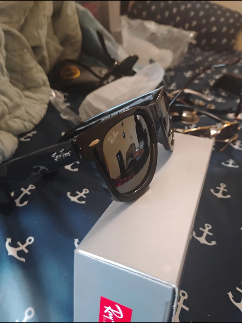 No Patent In America, Italy Owned!!Rich Cousins!Men’s Black Polarized Sunglasses
